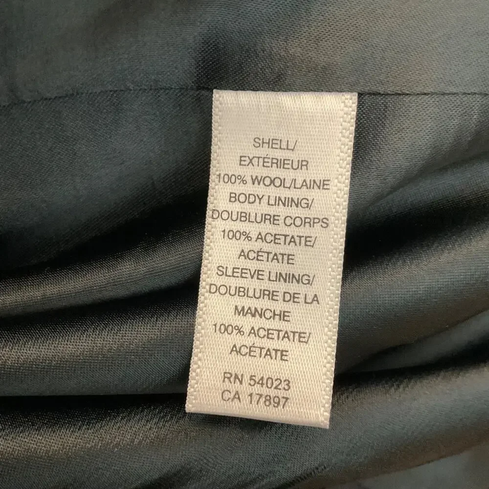 Banana Republic Modern Fit three button wool Blazer navy blue pinstripe wool 40R